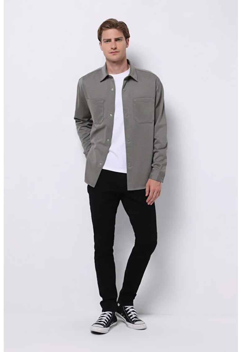 Colins Pantaloni barbati slim fit.