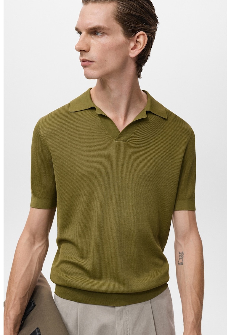 Tricou din tricot fin cu decolteu in V