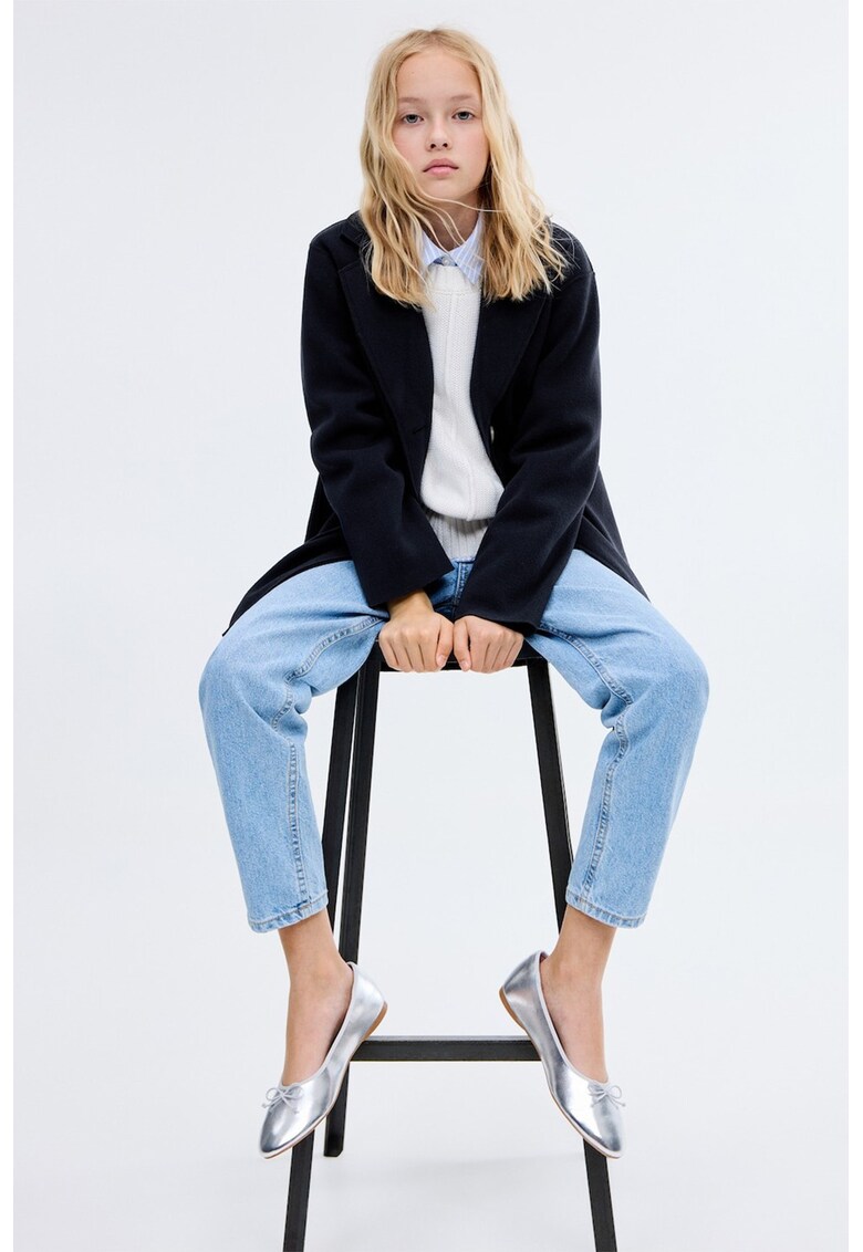 Palton cu buzunare aplicate