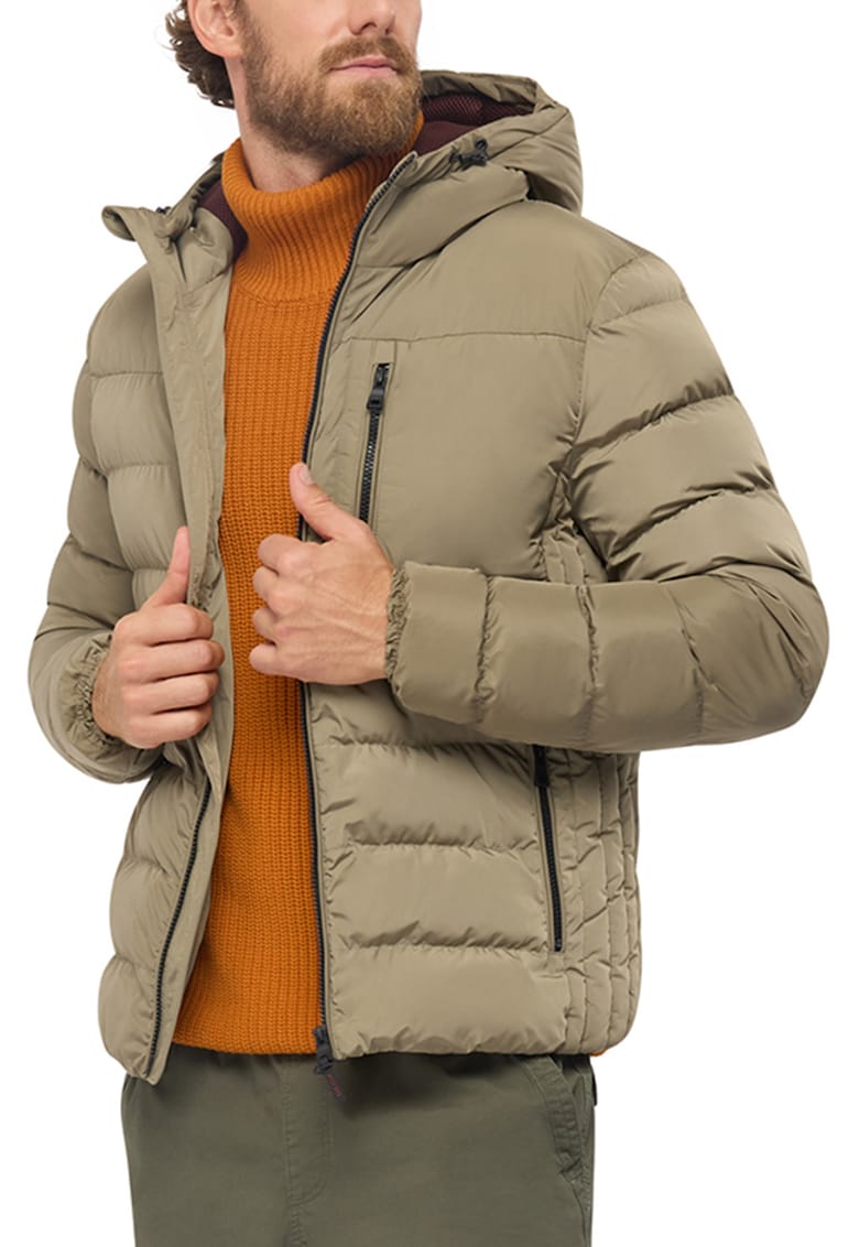 Geaca cu finisaj rezistent la apa si gluga Snake