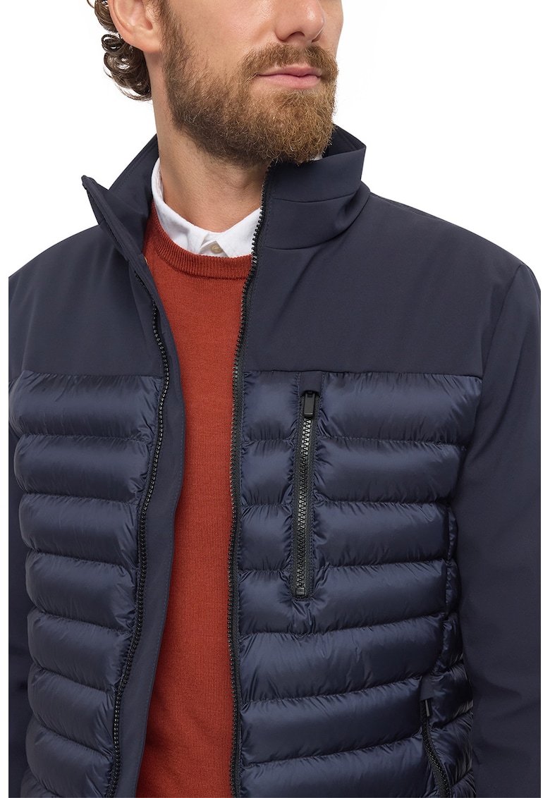 Geaca matlasata cu buzunare