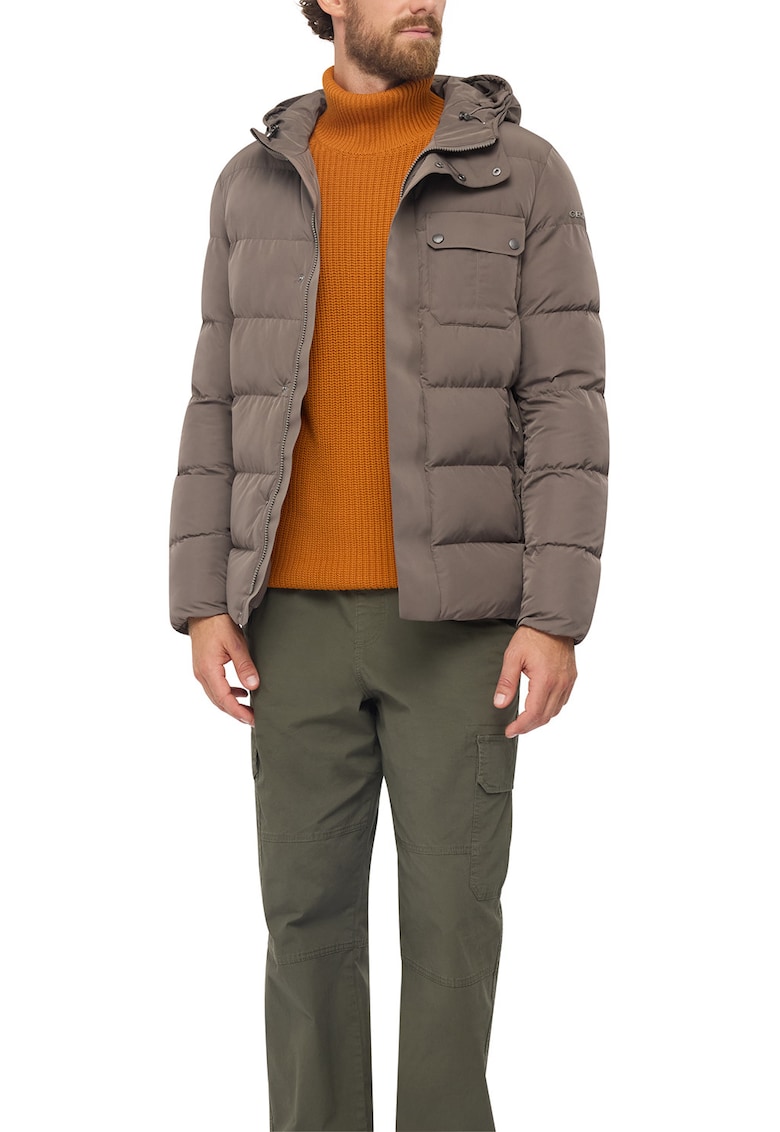 Geaca matlasata cu vatelina si gluga