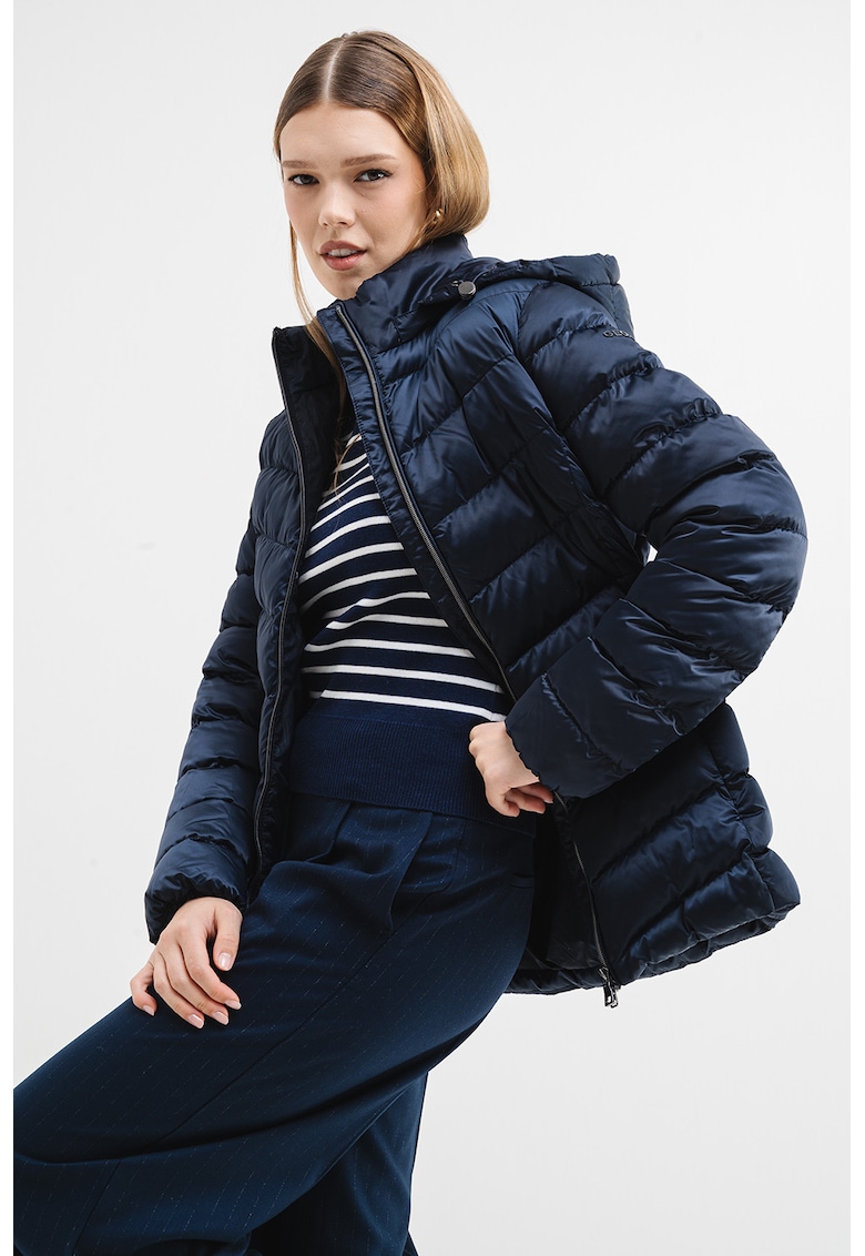 Geaca matlasata cu gluga Zosma