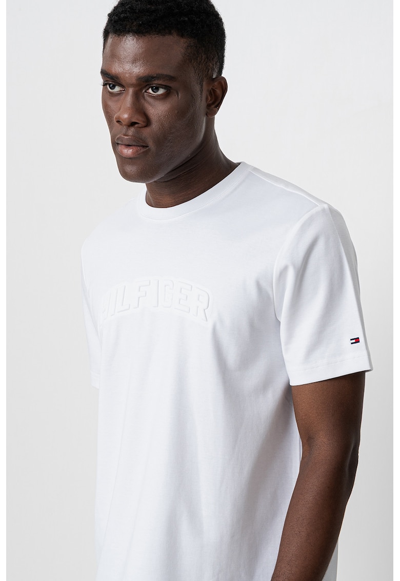 Tricou cu logo in relief Tricou cu logo in relief