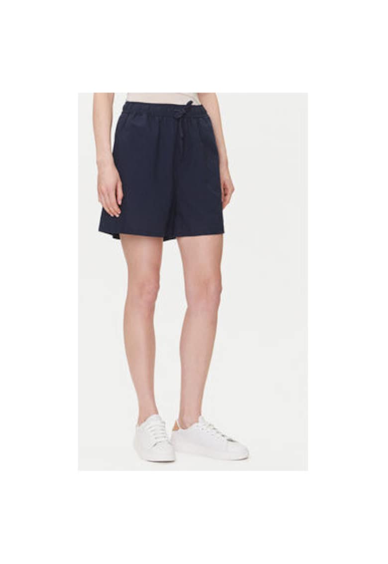 dama 10165847 - Bleumarin