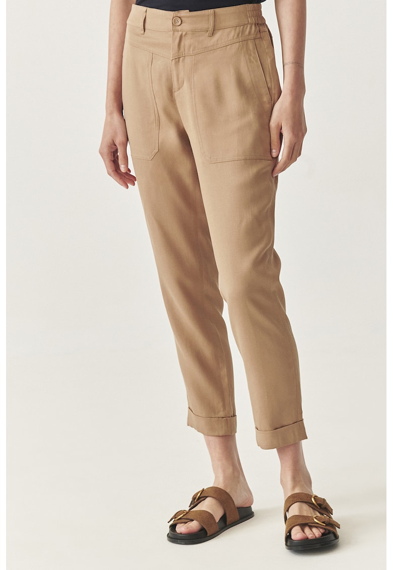 Pantaloni din amestec de lyocell si in