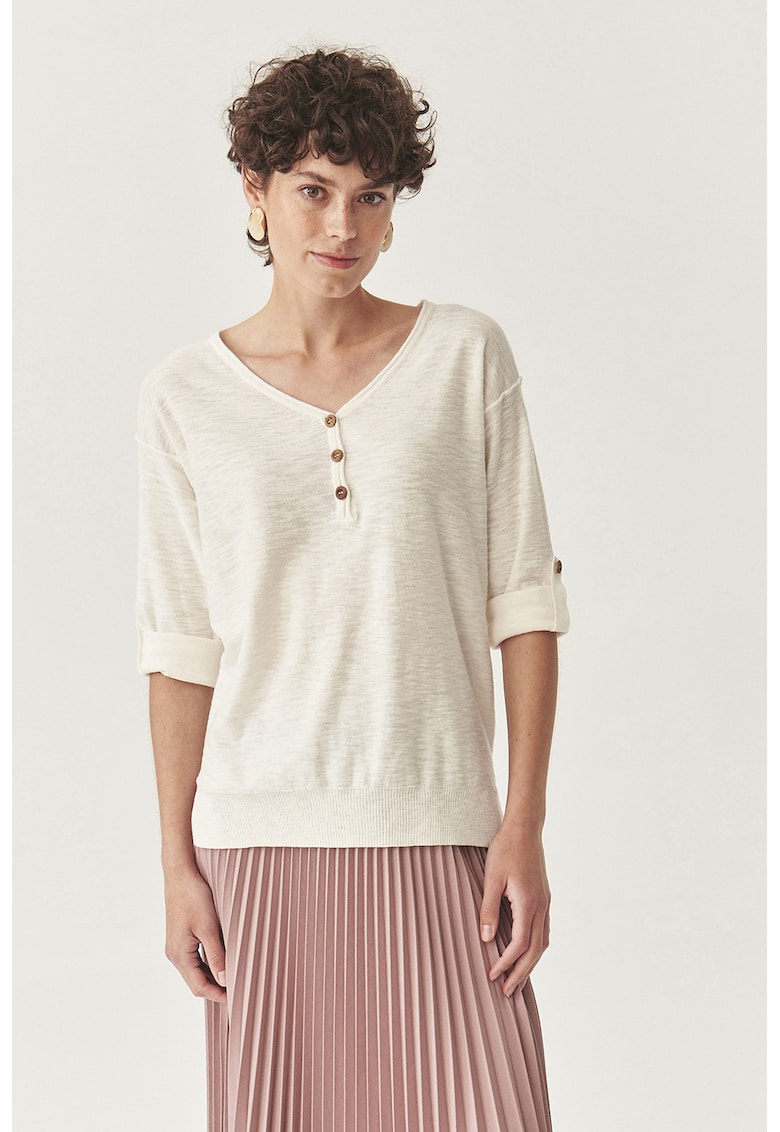 Bluza lejera cu maneci cazute si decolteu in V