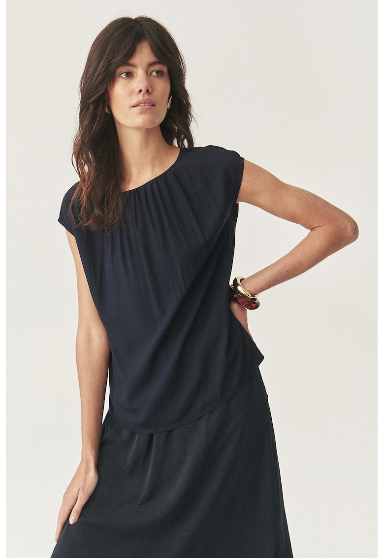 Bluza cu fronseuri si decolteu rotund