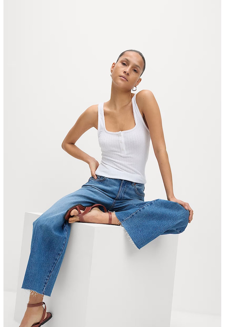 Top cu decolteu patrat si detalii pointelle - Alb optic