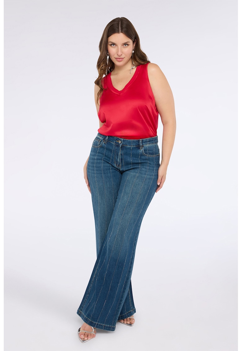 Top cu partea frontala din satin Top cu partea frontala din satin