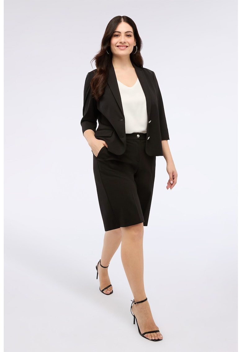 Pantaloni scurti cu croiala ampla