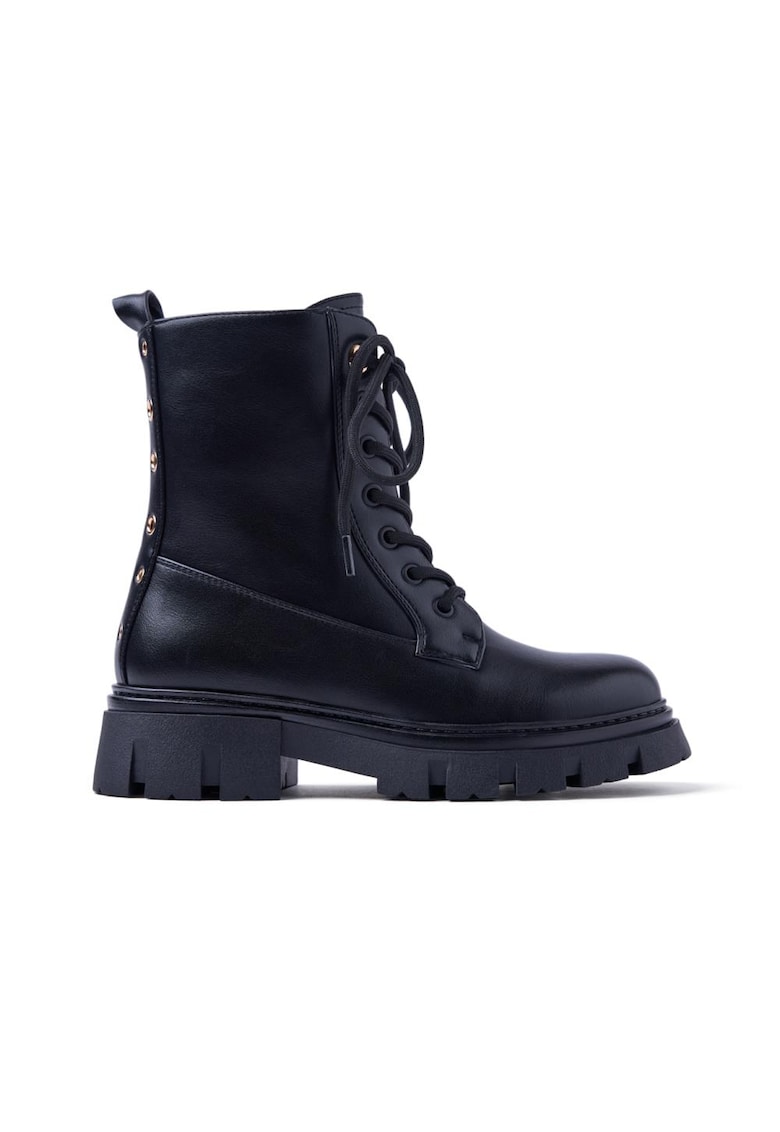 Ghete de piele ecologica cu anouri metalice