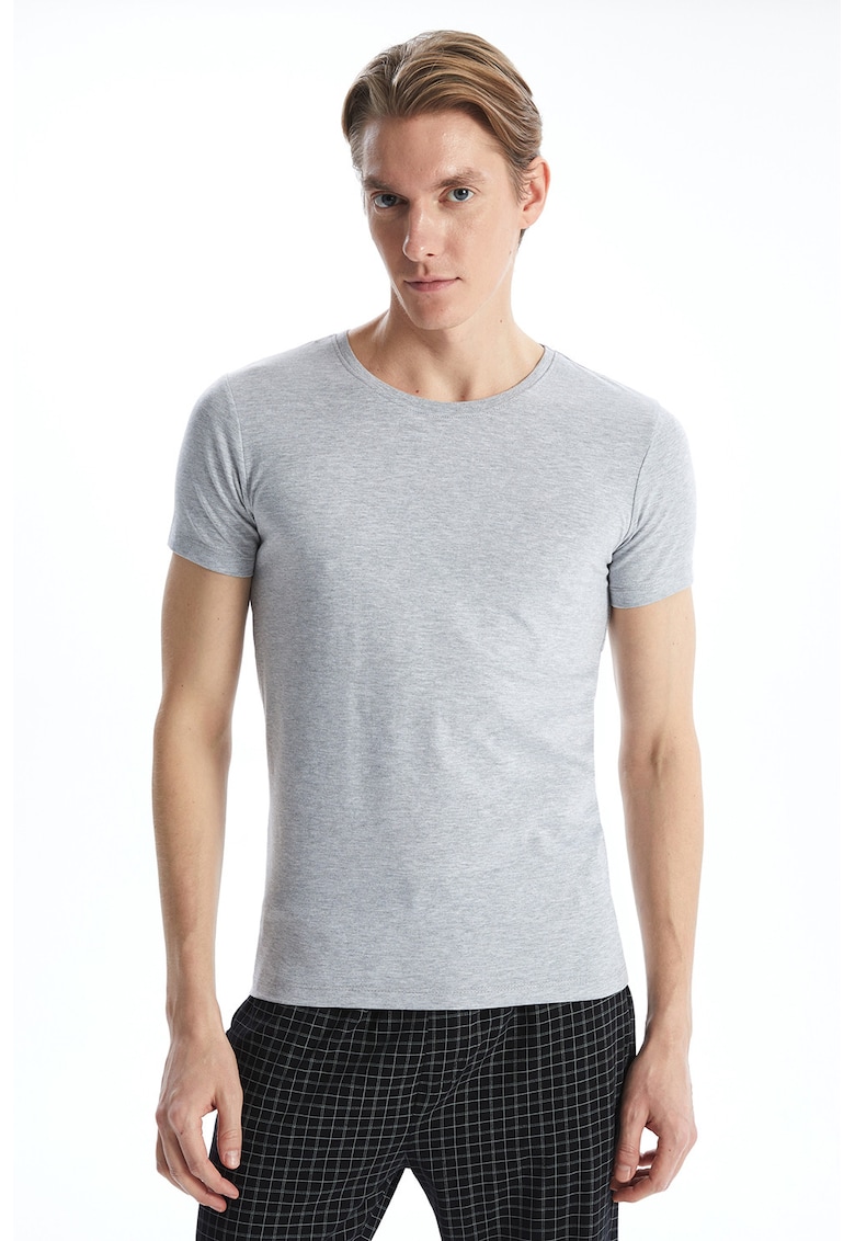 Tricou slim fit cu model uni - Gri deschis