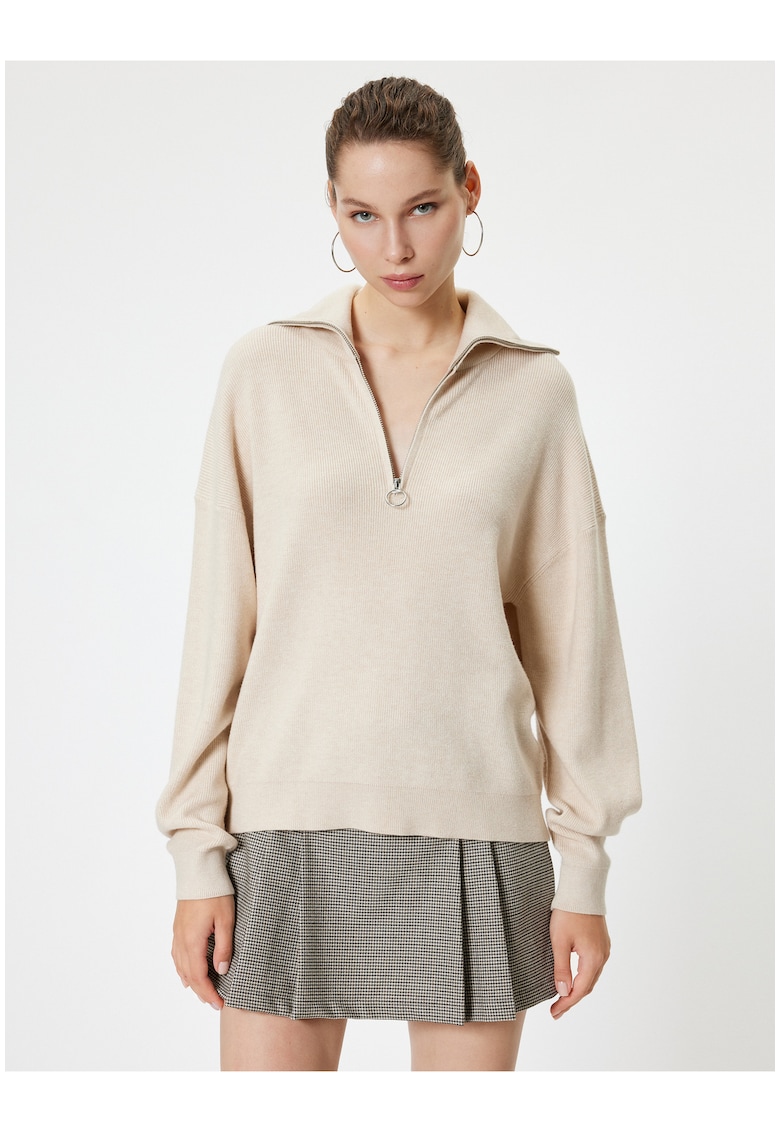 Pulover cu fermoar scurt