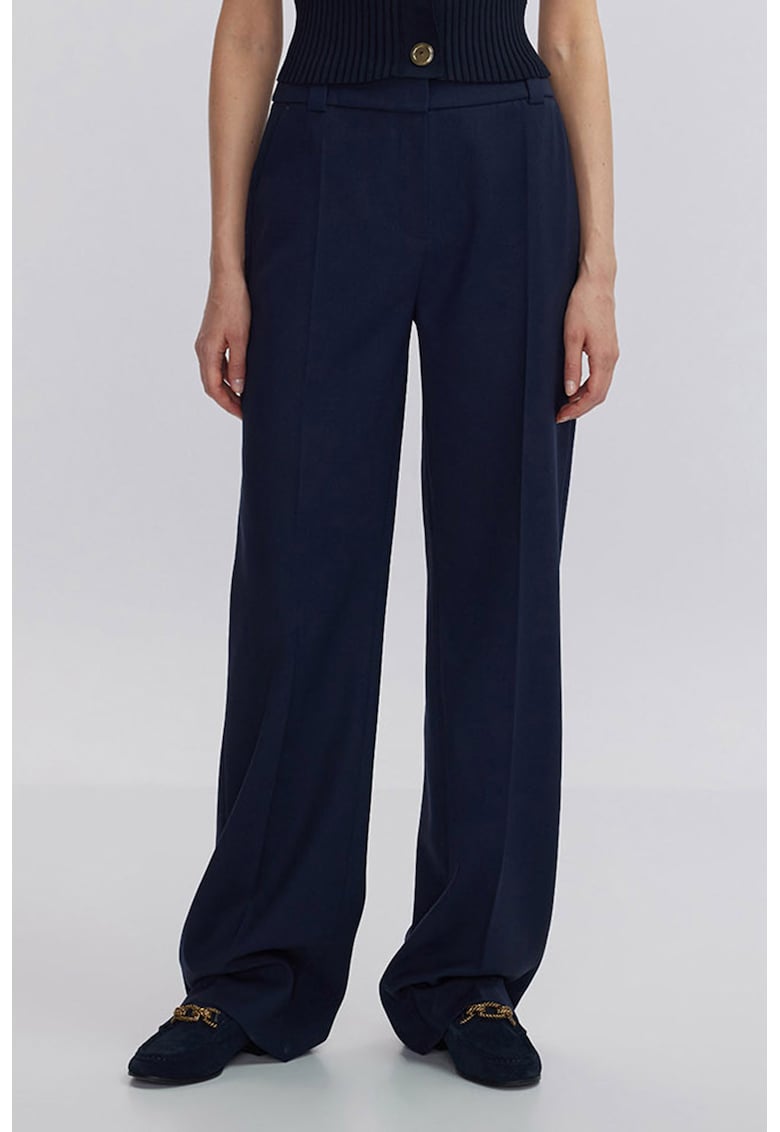 Pantaloni din amestec de lana cu croiala ampla