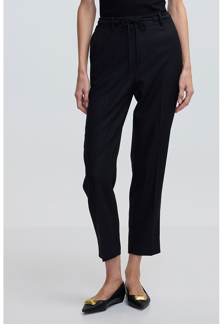 Pantaloni crop cu snur in talie