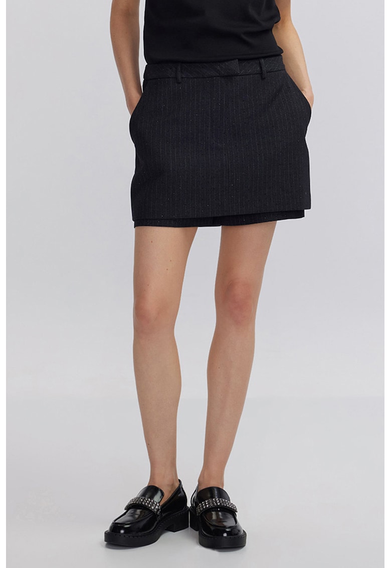 Fusta-pantalon mini cu insertii stralucitoare