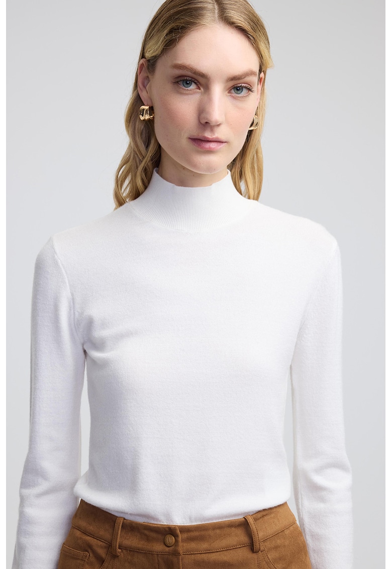 Ipekyo - Pulover tricotat fin cu guler inalt