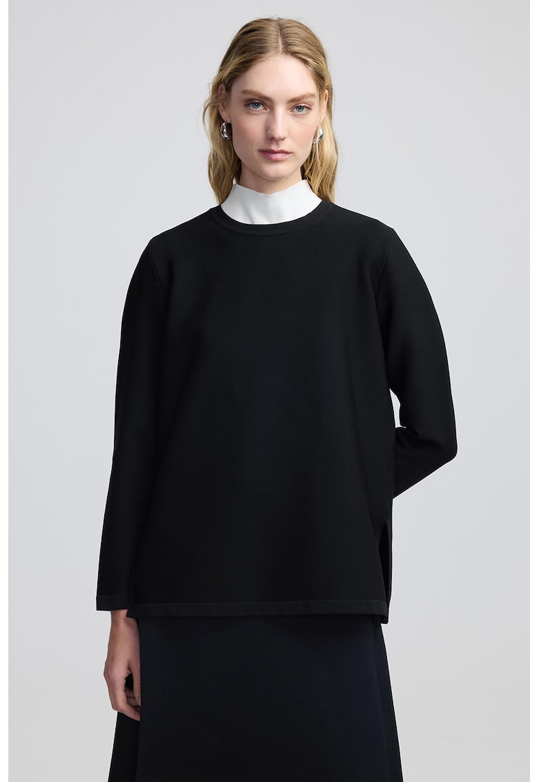 Pulover cu slituri laterale Pulover cu slituri laterale