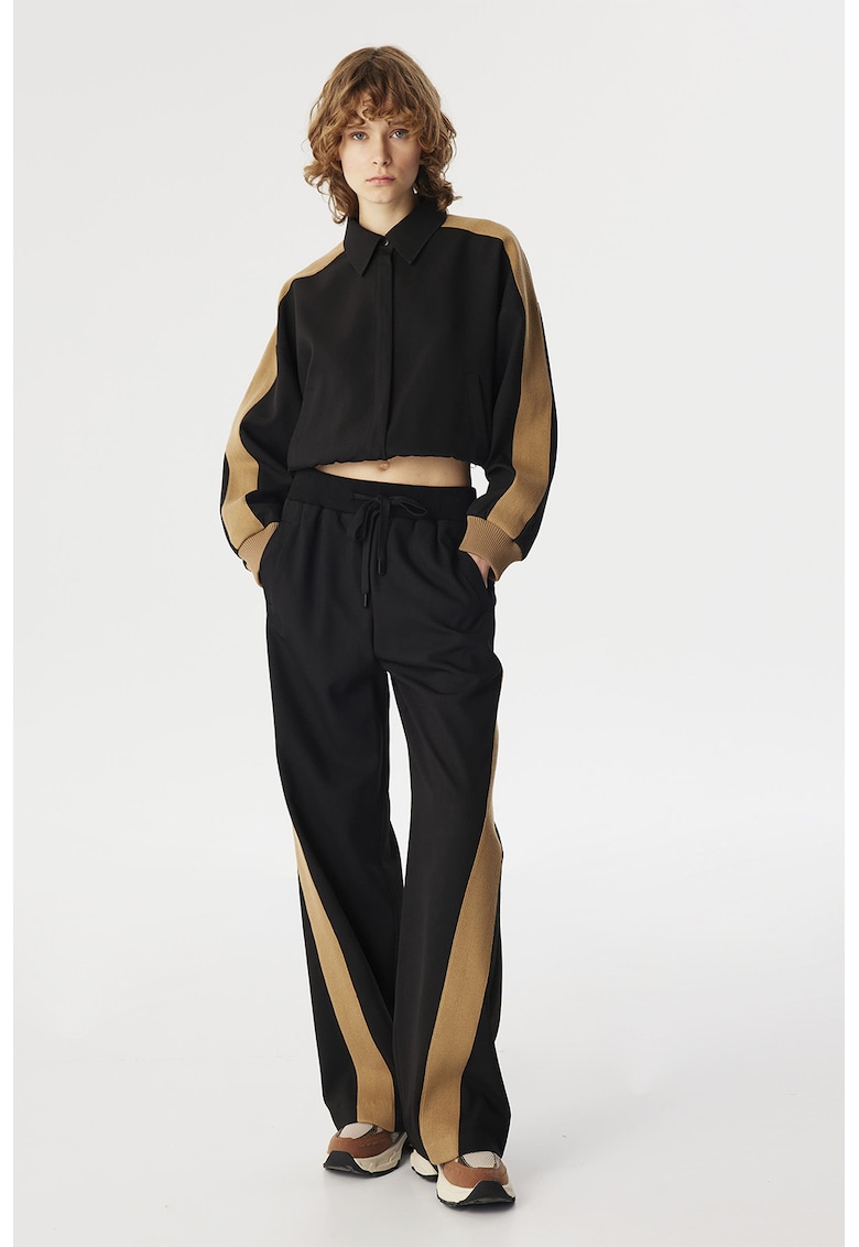 Pantaloni relaxed fit cu snur in talie