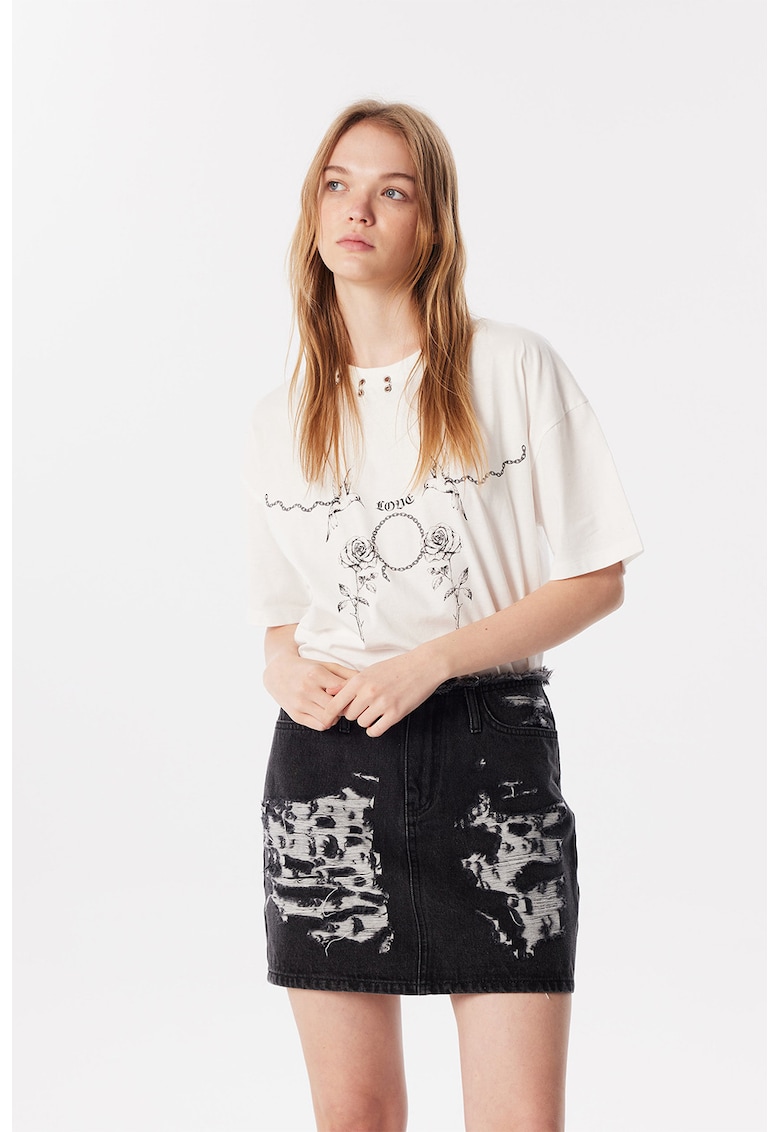 Fusta mini de denim cu rupturi decorative Fusta mini de denim cu rupturi decorative