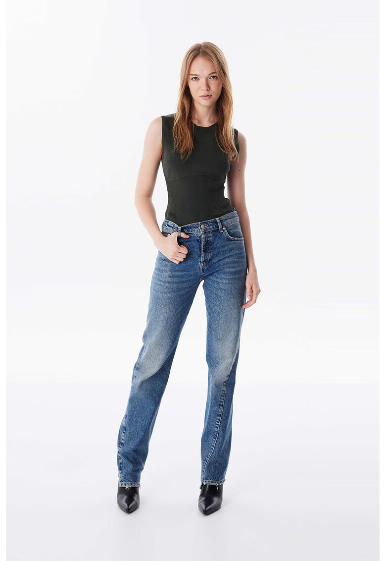 Blugi drepti cu cusaturii asimetrice - Albastru pastel