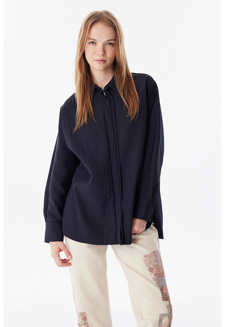 Camasa cu fermoar si aspect striat