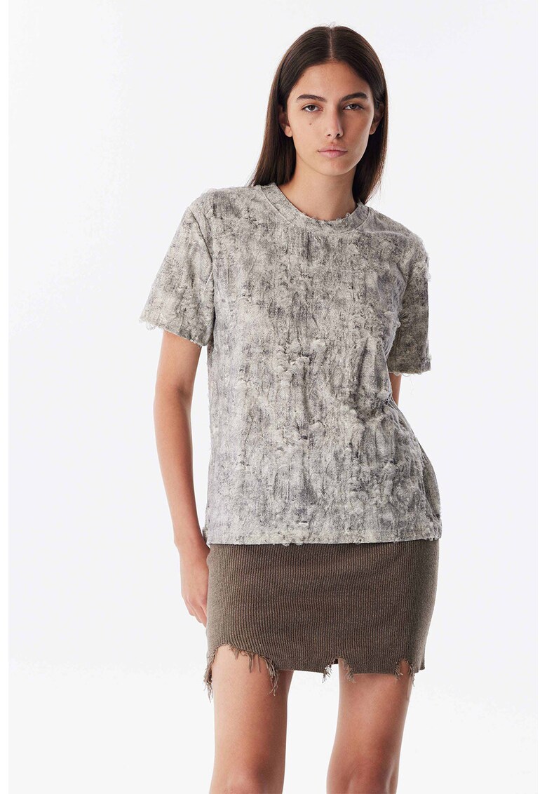 Tricou texturat cu decolteu la baza gatului