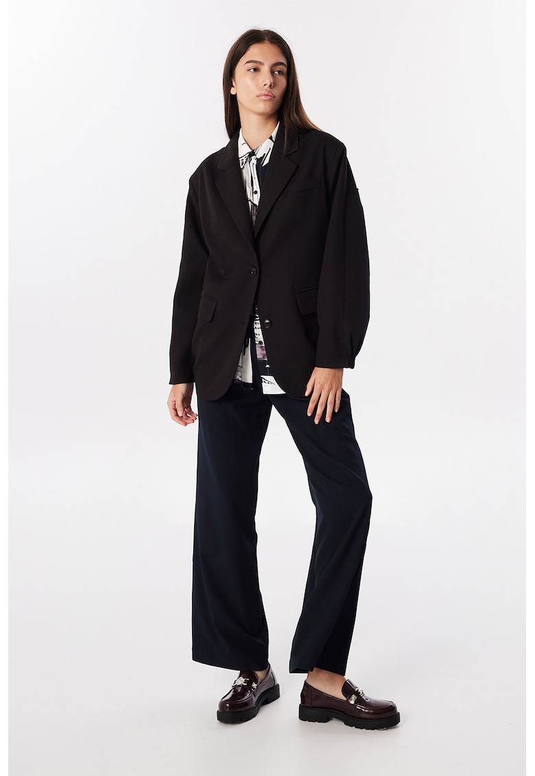 Sacou cu banda elastica pe partea din spate - Negru