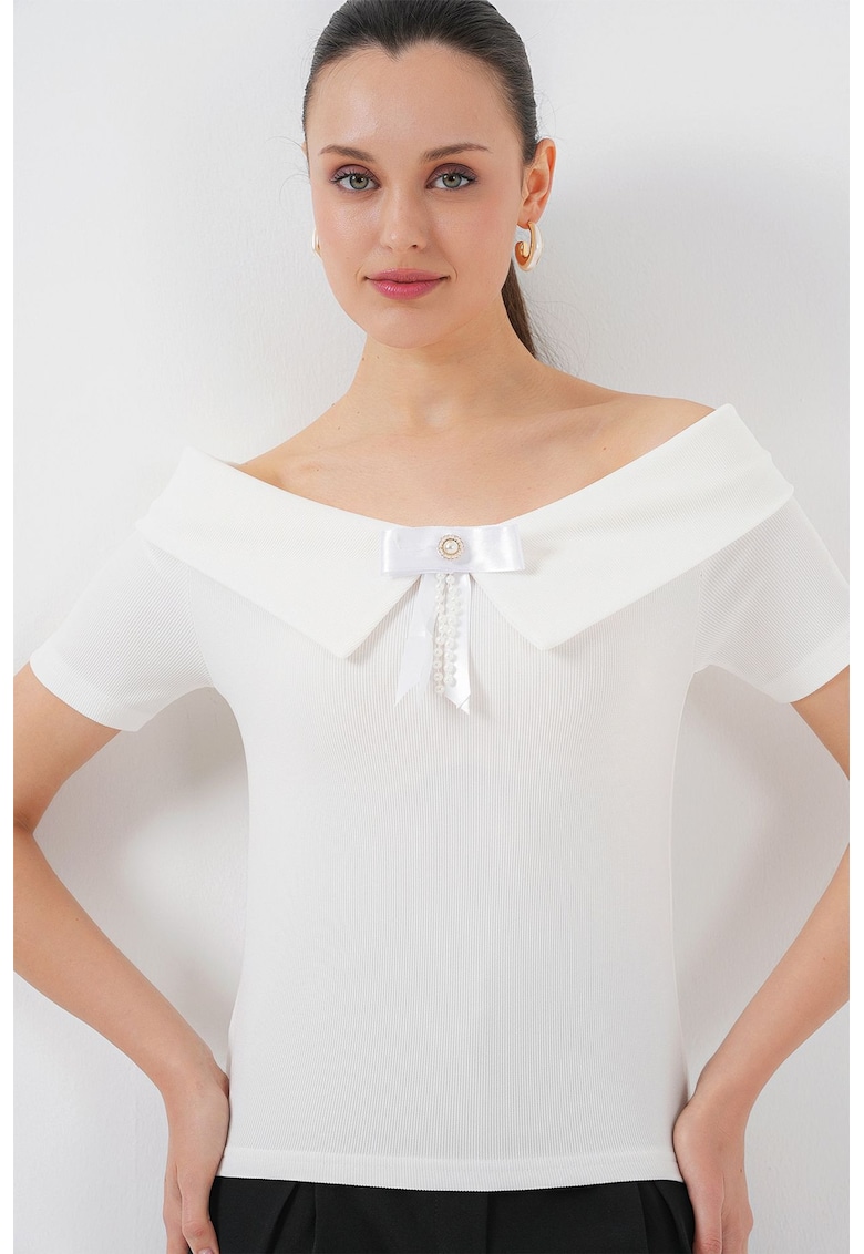 Bluza dama -  guler tip barca - poliester - alb