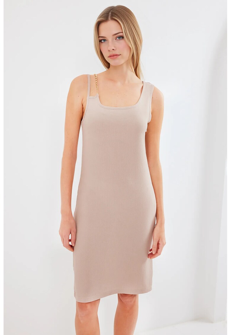 Rochie midi tricotata cu guler patrat - detaliu cu lant - bej - poliester