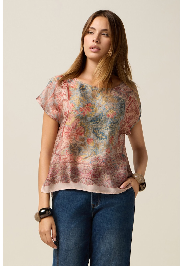 Bluza lejera cu model