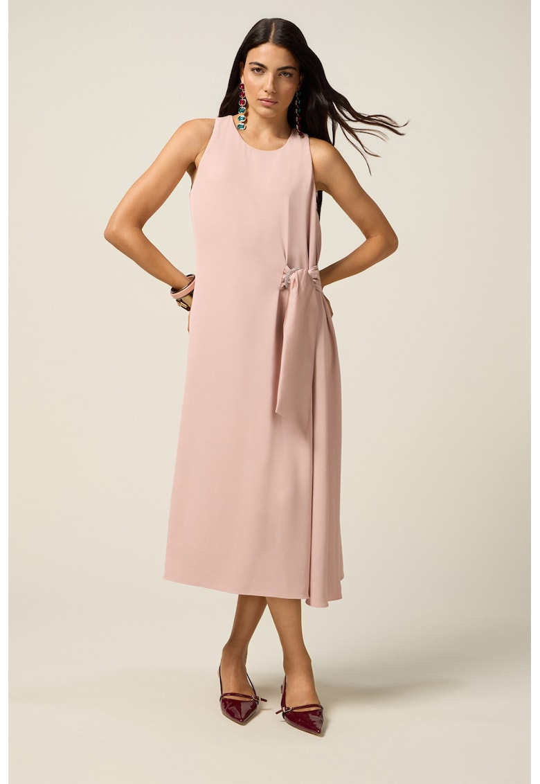 Rochie fara maneci cu detaliu innodat