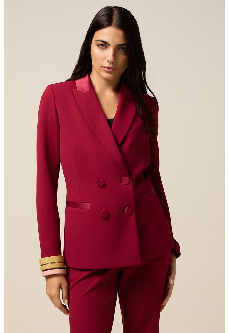 Sacou cu doua randuri de nasturi si revere decupate