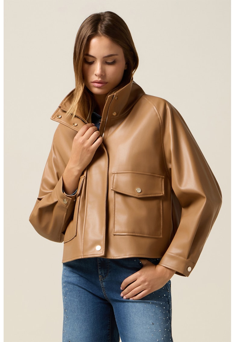 Jacheta lejera de piele ecologica cu buzunare