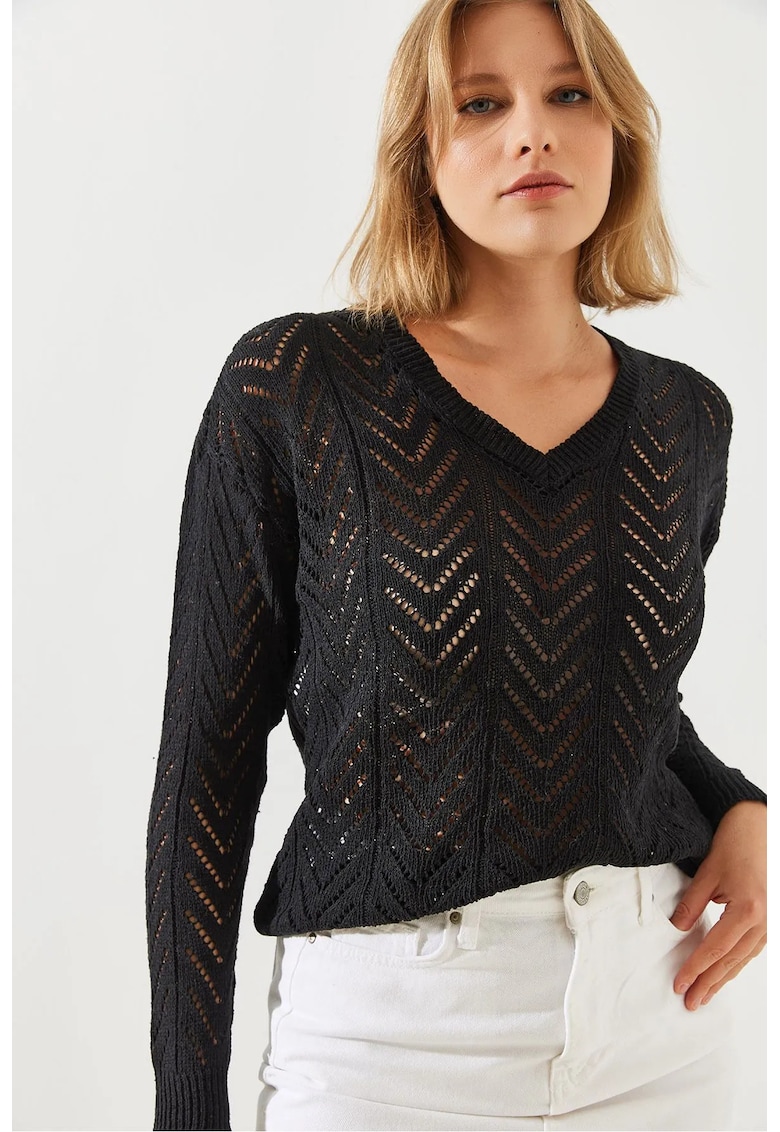Pulover dama -  tricotat - decolteu in V - negru -