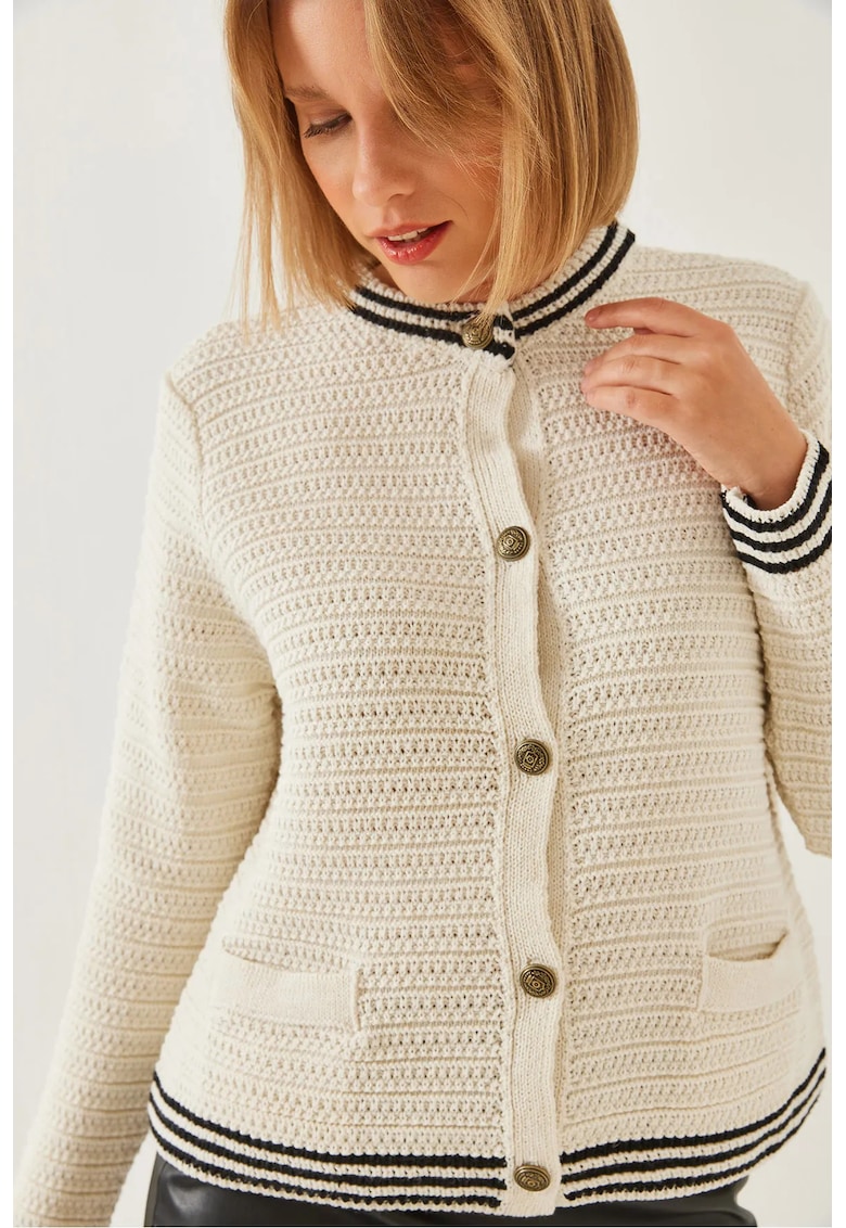 Cardigan dama - texturat - cu nasturi si buzunare - crem - tricot -
