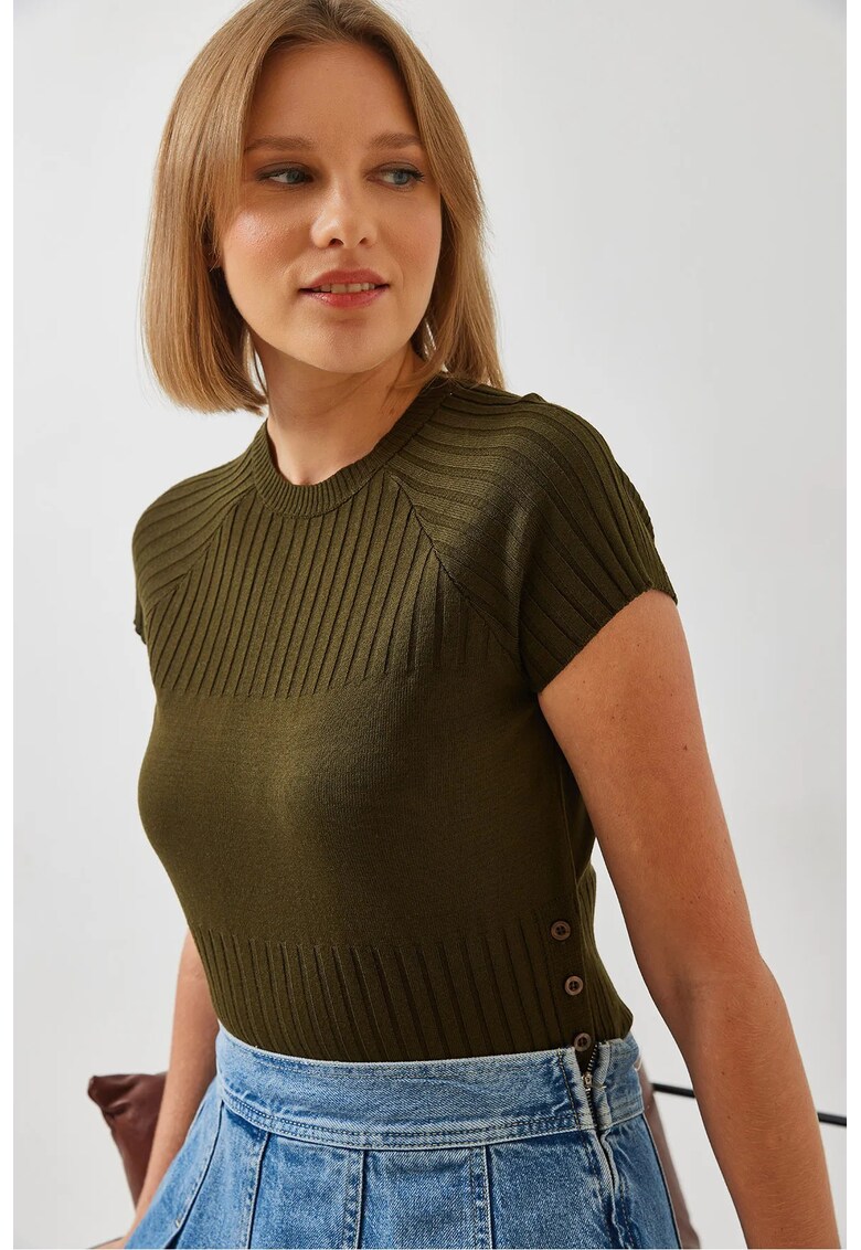 Tricou tricotat texturat - cu inchidere cu nasturi - acril - kaki -