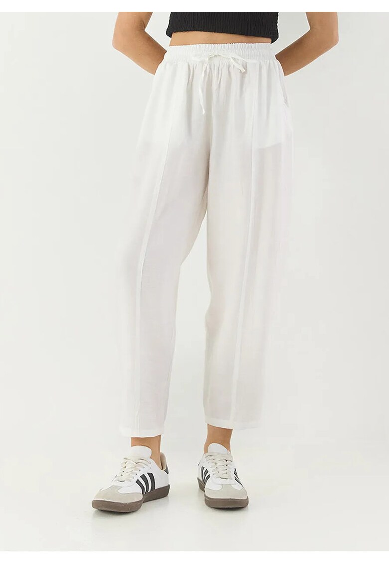 Pantaloni dama -  croi larg - alb - viscoza/poliester