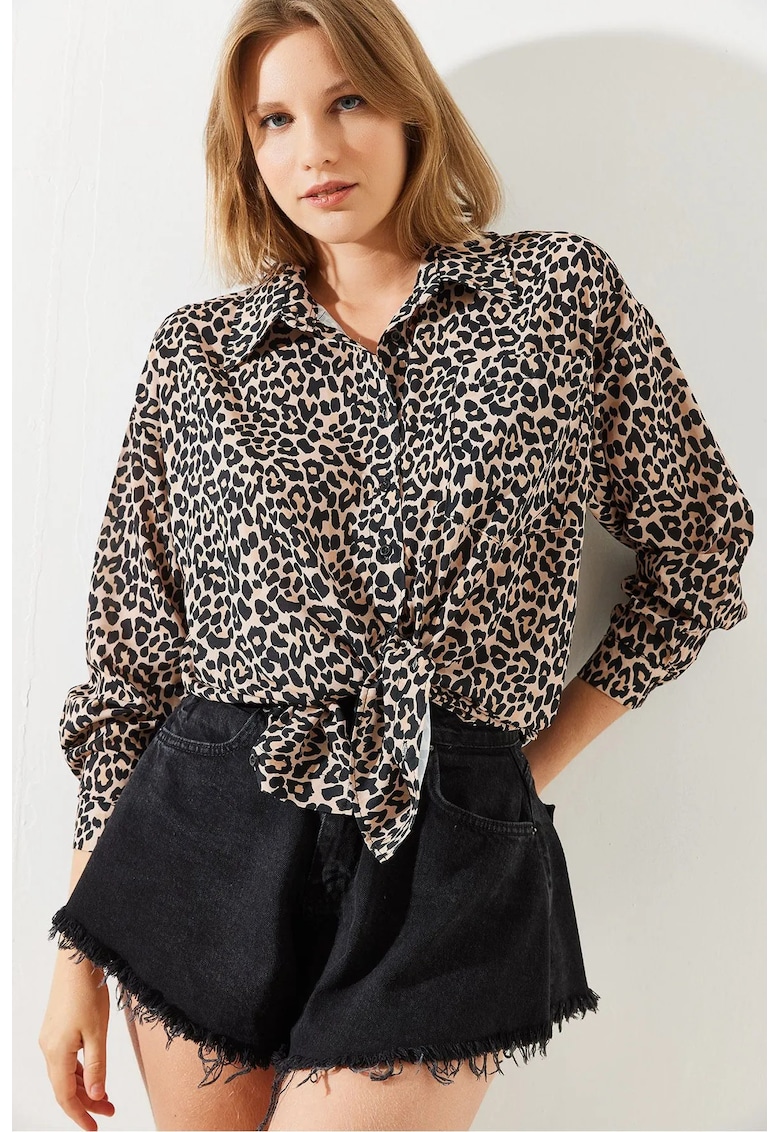 Camasa dama - camasa cu maneca lunga - imprimeu leopard - detalii cu pompoane - multicolor -