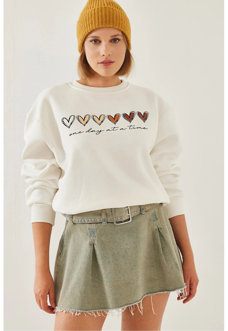 Hanorac dama - guler rotund - model cu inima - bej - bumbac