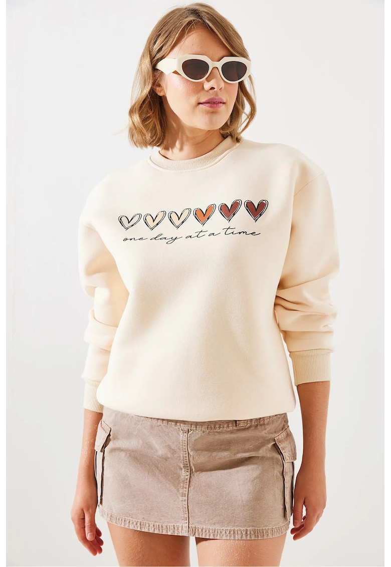 Hanorac dama - cu guler rotund - model cu inima - bej - bumbac