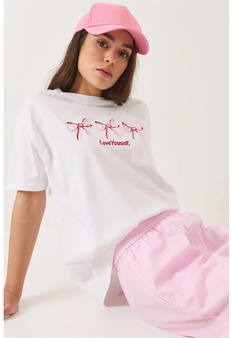 Tricou dama  guler rotund - brodat - alb - bumbac