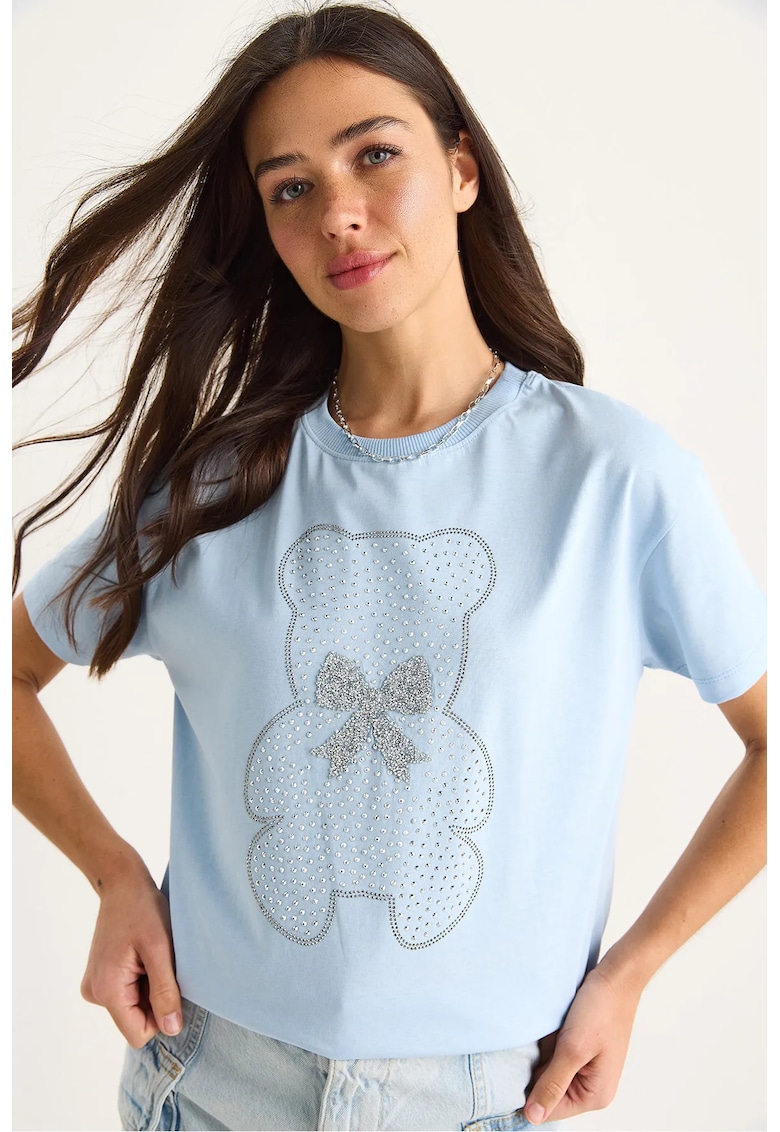 Tricou dama guler rotund - imprimeu brodat Tricou dama guler rotund - imprimeu brodat