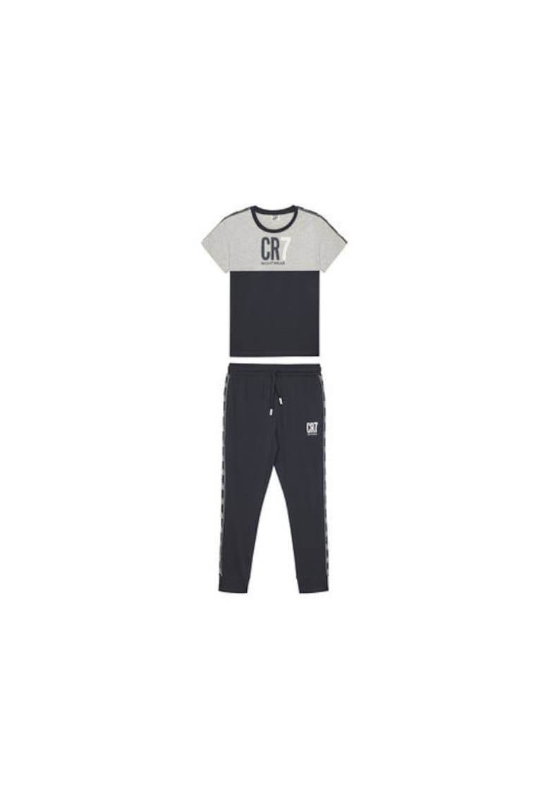 Pijama baieti Cristiano Ronaldo Cr7 - 300 8770 42 - Bumbac - Bleumarin Pijama baieti Cristiano Ronaldo Cr7 - 300 8770 42 - Bumbac - Bleumarin