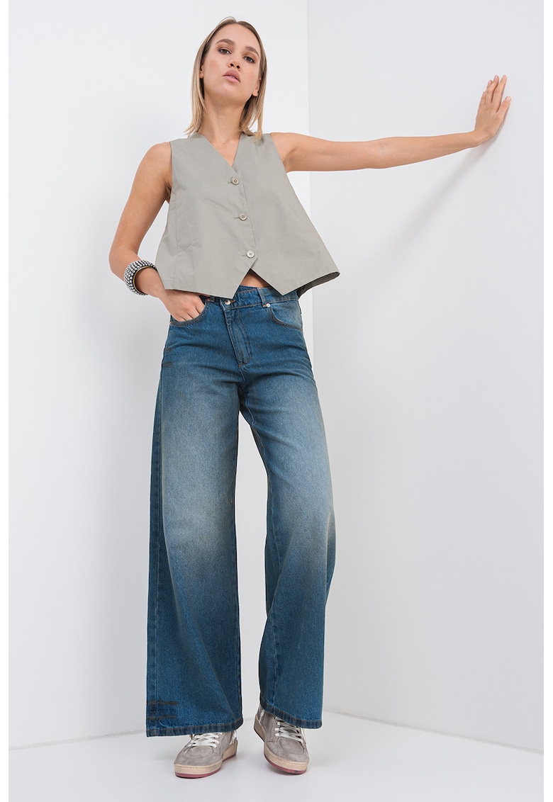 Blugi cu croiala ampla