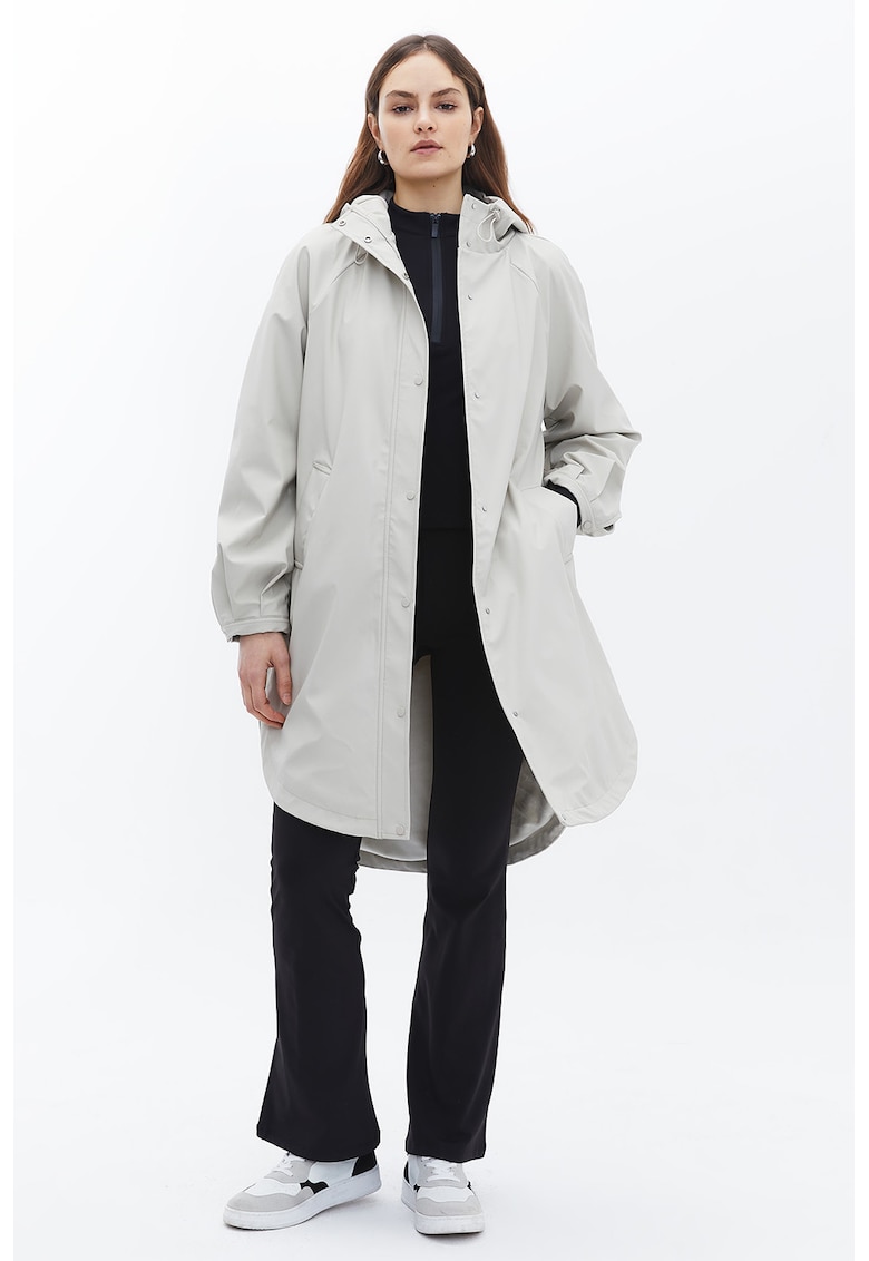 Jacheta de ploaie cu gluga