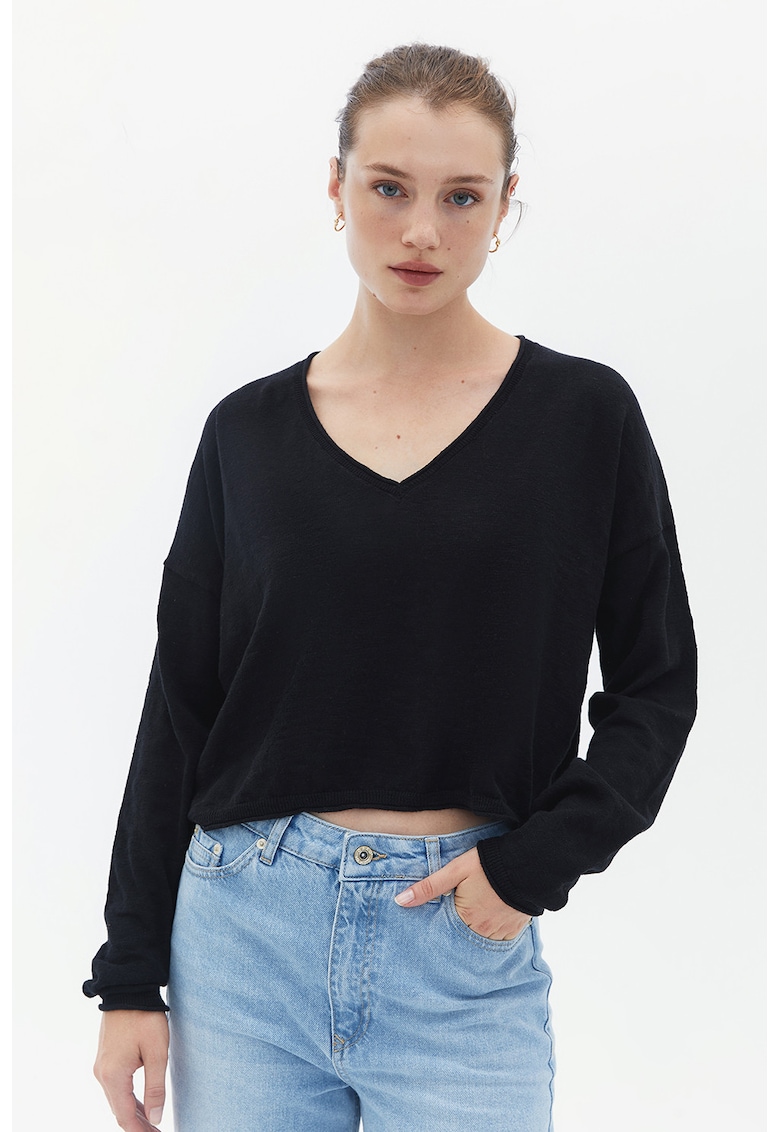 Pulover crop cu decolteu in V si maneci cazute