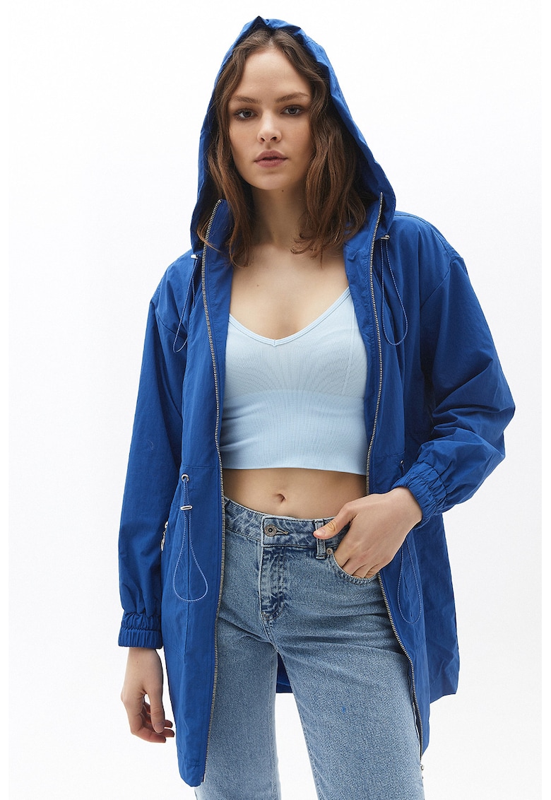 Jacheta cu gluga si snur in talie