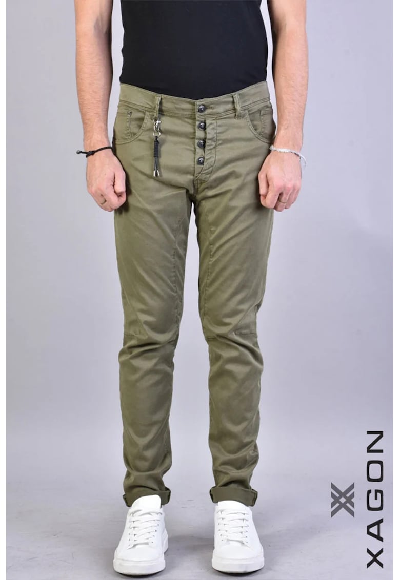 -Pantaloni drepți cu accesoriu metalic prins în gaică - Verde